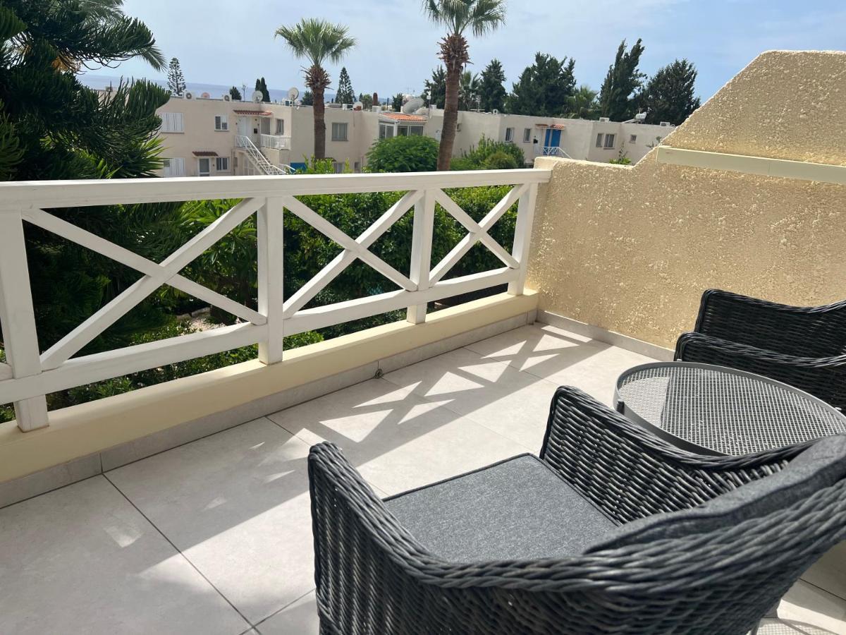 Modern Seaview Townhouse In Coral Bay (Adults Only) Apartment Peyia Exterior foto